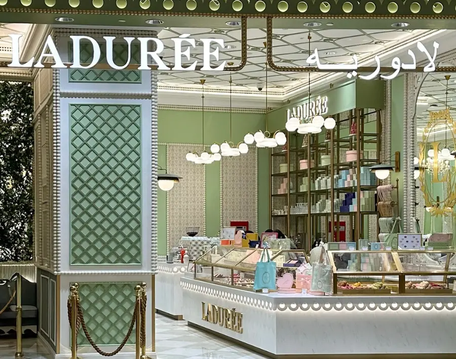 Laduree-solitaire-1.png