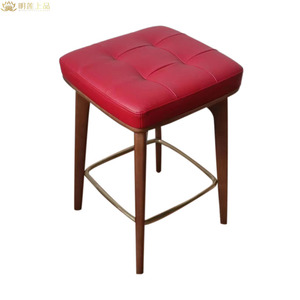 M2667 Modern Restaurant Furniture Bar Stool Red Leather Upholstered Stools
